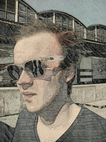 Maxsintweet's profile picture. pappa og nerd