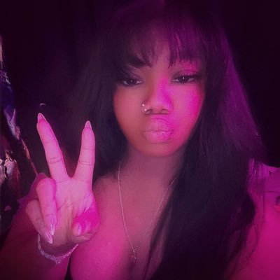 xoxo_chyy's profile picture. ˚₊‧ʚ♡ɞ‧₊˚