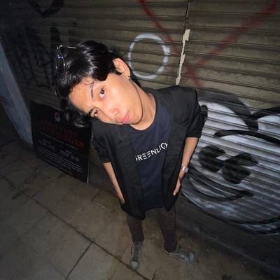 panduptr_'s profile picture. media risalah power ranger merah maroon