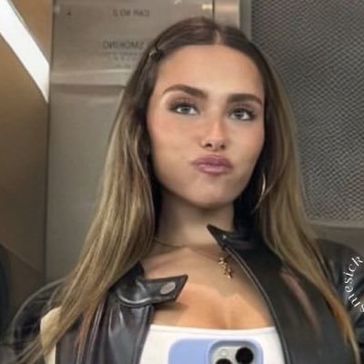 spinninrisk's profile picture. please i’ve been on my knees, change the prophecy