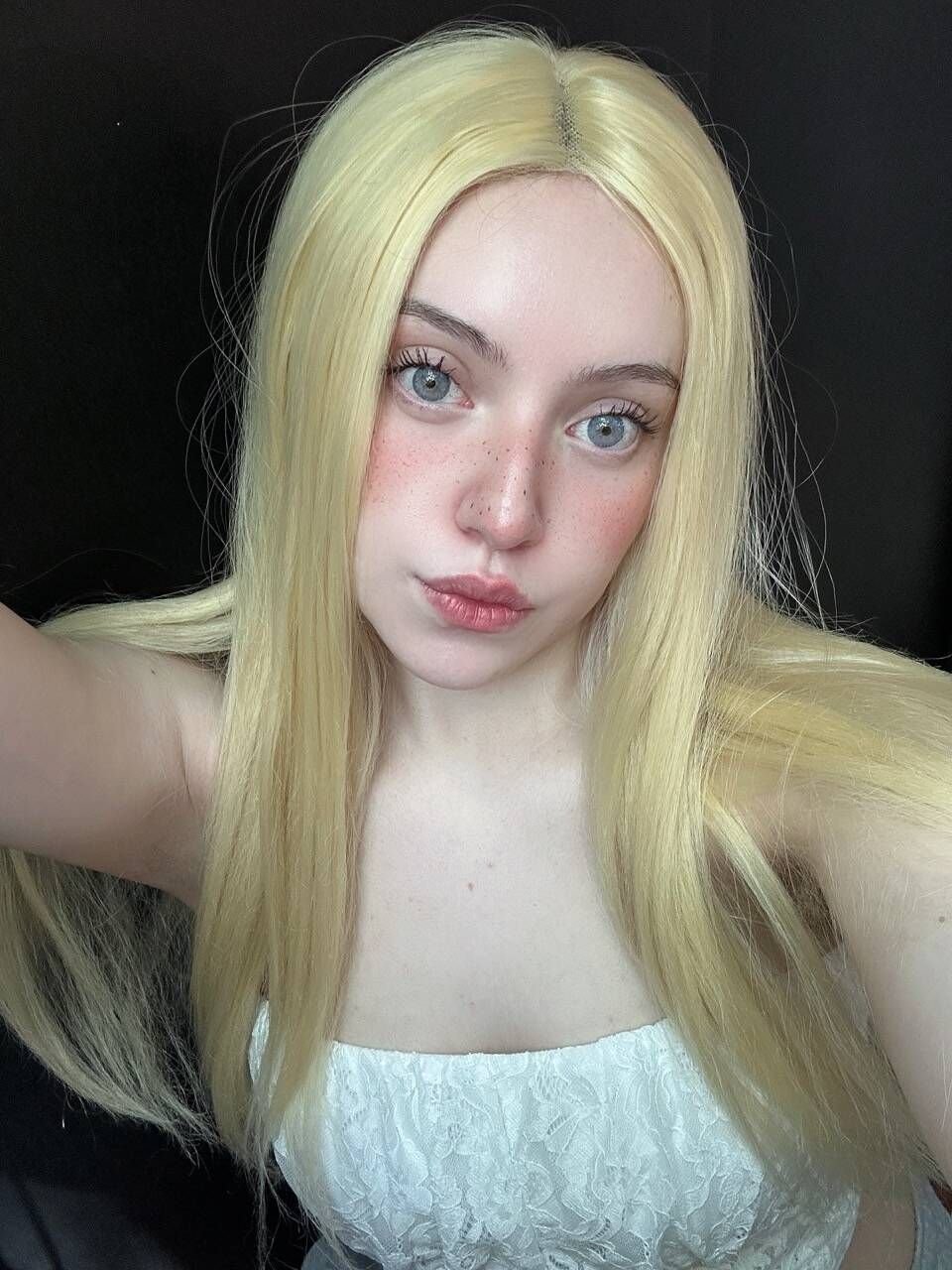 PrescottEv31337's profile picture. i made so many mistakes i m starting to think i m one too, DM mee if youre also one