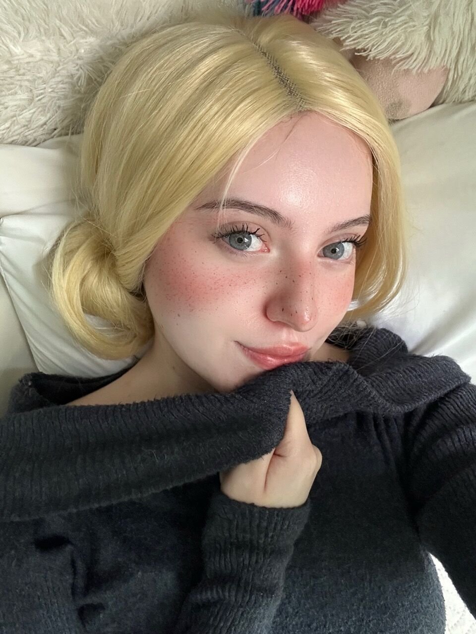 HartwellLy57658's profile picture. crazy people are actually the normal ones, DM me if youre part of the club