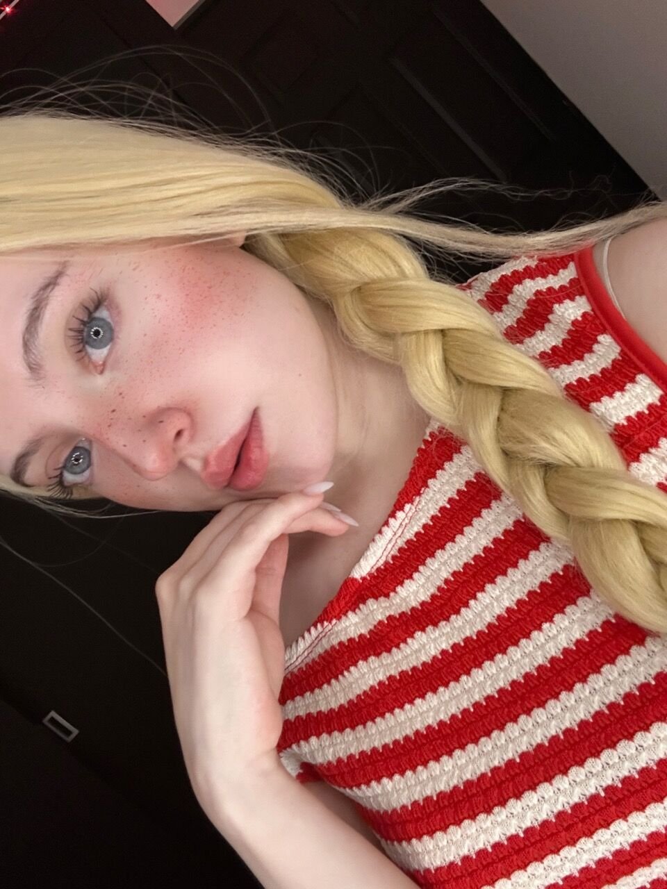 IMerrifiel80826's profile picture. i cant blink both eyes at the same timee, DM me if youre talented