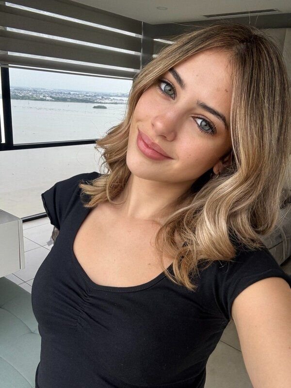 AutumnSali90495's profile picture. i made soo many mistakes i m starting to think i m one too, DM mee if you re also one