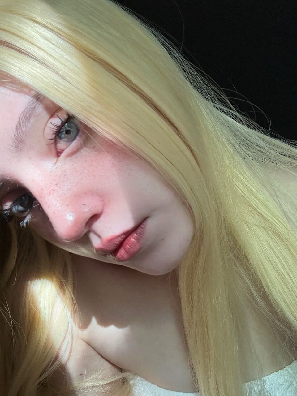 ArkwrightS90455's profile picture. sometimes my brain freezes like i have too many apps openn, DM mee to reboot