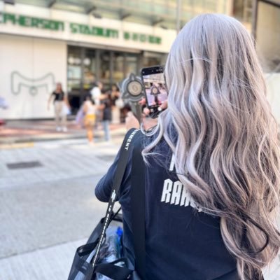 Fhizon1994's profile picture. 