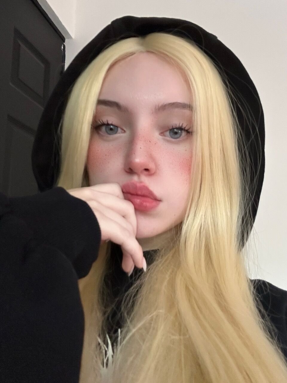 MBriar29974's profile picture. loading screens taught mee patience, DM me if u r still waiting