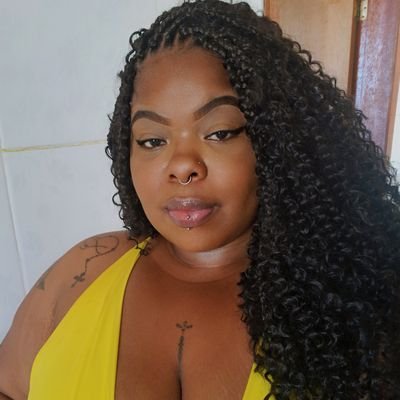 ThaamySouzaa95's profile picture. 16/09 👼