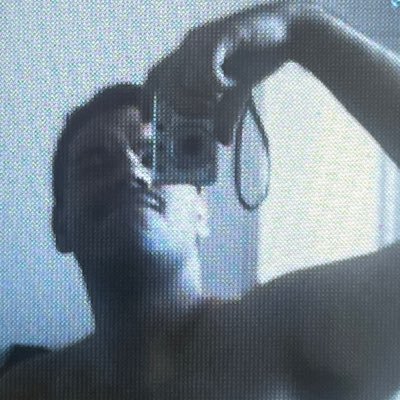 vedeteabacaxi's profile picture. 