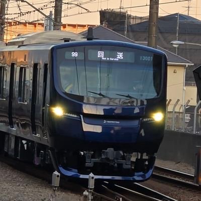 Sotetsu13000's profile picture. ただの鉄道好きな重度知的障害持ちのスマホ鉄.模型鉄、主にJR 東急東横線6直シリーズ 相鉄 小田急 京急など中心に撮影しています。 使用しているのがGalaxy s24なので画質悪いです。DMで個人情報を聞く目的で執拗にフォローしてくる外人垢スパム垢エロ垢投資垢出会い垢詐欺垢は即ブロックします