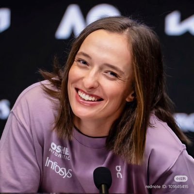 SandrineK92's profile picture. 