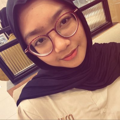 kkulgomini's profile picture. full-time ppli && evol. i’m not whole. i’m held together by their voices ♡