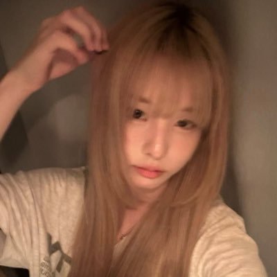 haeuniversal's profile image