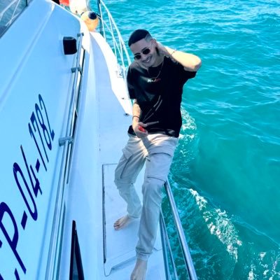 DrLadilla's profile picture. Acá se le saca humor a todo. Para ser hay que ejercer. Abogado y marketing de influencia. contacto: padilla.choles@gmail.com B/quilla - Bog