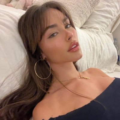 madsupports's profile picture. locket theme ᡣ𐭩 •｡ꪆৎ ˚⋅