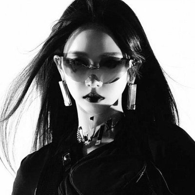 arwlyrr's profile picture. 