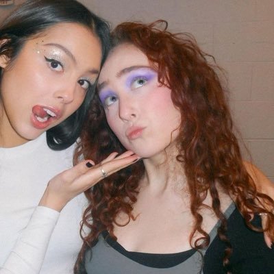 4softsound's profile picture. your cigarettes don’t burn enough ⎕