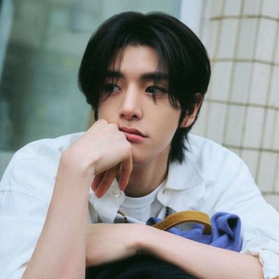 Jaeyun1sim_'s profile picture. 씅젴이 존재하기에 나도 존재함