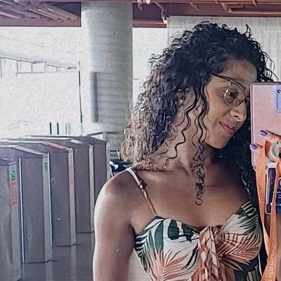 estevesfraan's profile picture. 28 anos e meio doida da cabeça! :)