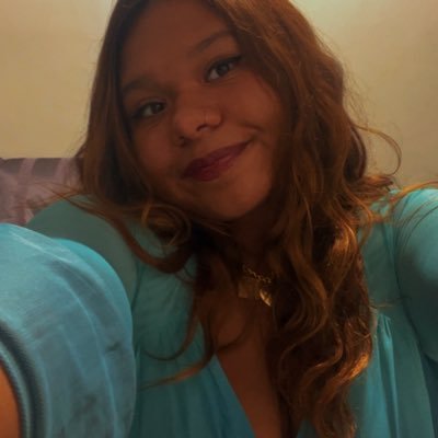 shectrI's profile picture. eu não me lastimo por tal é que em breve completarei 15 anos