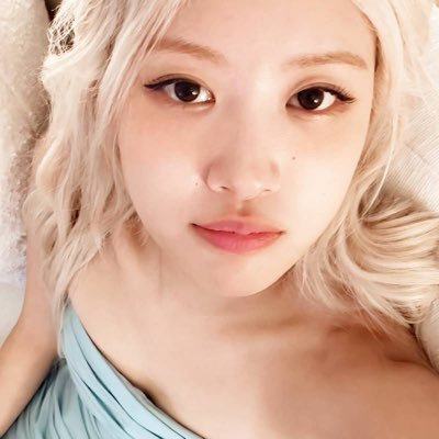 pleiadaes's profile picture. Hogwarts 27th Alumni: Gweneira Andréa Lestrange—a rose hewn from frost, cloaked in green and silver.