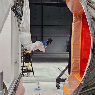 JWes_V's profile picture. 🌴 Antiguan 
🇦🇬 film editor 
✈ aero engineer 👔
Manager