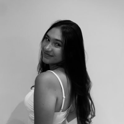 luiza_acll's profile picture. minha vida, meus mortos, meus caminhos tortos.