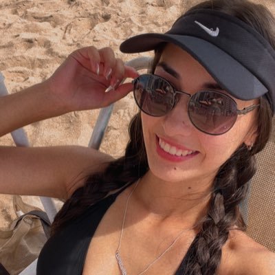 JanainaMacoppi's profile picture. - 2003