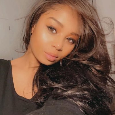 MissJamiP's profile picture. ... it’s Jami, with NO e...👩🏽‍⚕️|💊 IG: @MissJamiP