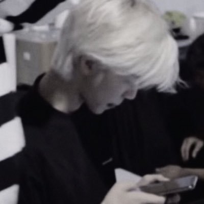 viaces9's profile picture. tom lesruk edm