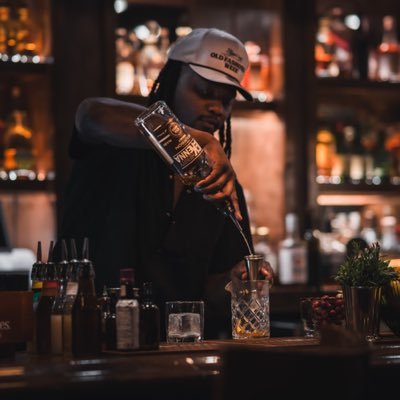 _BuckDaGawd_'s profile picture. Slinging Drinks At A Bar Near You 🍾🥃