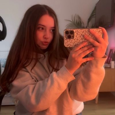 ttvdaria's profile picture. 