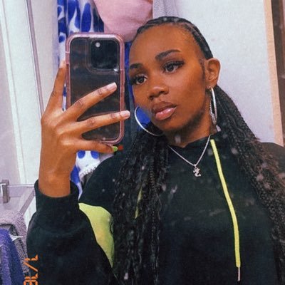 Shamiyahbby's profile picture. self love ❤️, at peace with my life 🥰