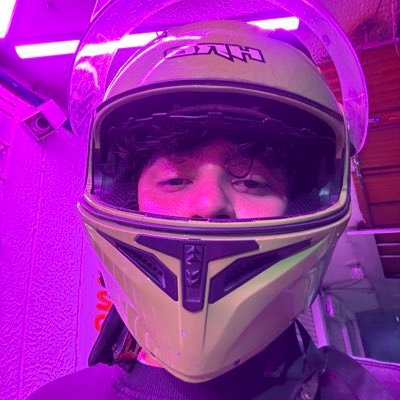 modricteamo10's profile picture. se inspiraron en mí para hacer bojack