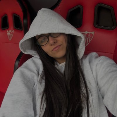 neereamontees's profile picture. 