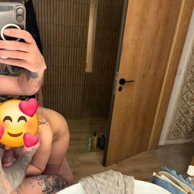 JennyXBigCarlos's profile picture. OF soon🔥
RT x RT 🔥
daily pictures and videos 💣