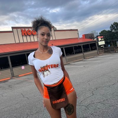 bunnyy_hub's profile picture. Too spicy for your timeline…. Ask for menu -pay to play only 📸🎥 Join my discord server- https://t.co/8XGCjlwNeG