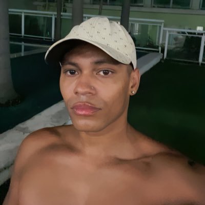 medinabinho's profile picture. 
