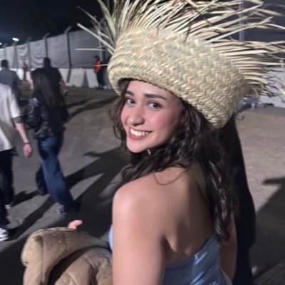 andiepalafox's profile picture. subo y bajo como la marea