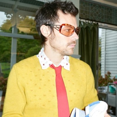 fineline_vol6's profile picture. kiss all the time. disco, occasionally.