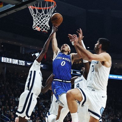 BehaxPatxi's profile picture. Magic Fan FR 🤍💙 FROM FRANCE #MakeItMagic @orlandomagic follow me back please 💙🤍