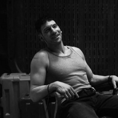 Pete_cast1e's profile picture. درود فراوان کص ننه خامنه ای و طرفداراش و البته چپ ها و مجاهدین