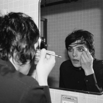 kyoryw's profile picture. I romanticize even the worst of times ✧˚₊‧ ༉₊ ‧˚✧