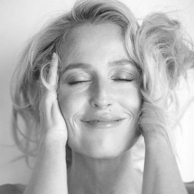 xcutenpc's profile picture. ◞𝙽𝙿𝙲 ㅤㅤㅤ ❝𝒀𝒐𝒖 𝒏𝒆𝒆𝒅 𝒂 𝒑𝒍𝒐𝒕? 𝑰 𝒄𝒂𝒏 𝒉𝒆𝒍𝒑.❞
───∅	𝚁𝚎𝚟𝚒𝚜𝚊𝚛 𝚛𝚎𝚐𝚕𝚊𝚜 𝚎𝚗 𝚏𝚒𝚓𝚊𝚍𝚘 ..↴