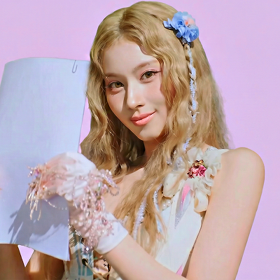 sanasmirage's profile picture. For SANA and SANA only 💜🐹👑 #SANA #사나 #サナ