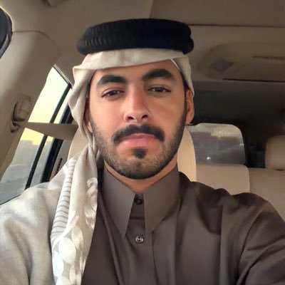 _seybs's profile picture. اللهم ارزقني صحبة طيبة تذكرني بعد رحيلي بالدعاء."