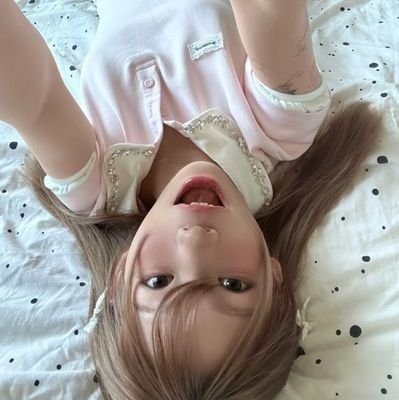 giesuay's profile picture. ౨ৎ blush beach room 🎀 — sweet pink moods, sunny smiles & playful coastal days 🍧