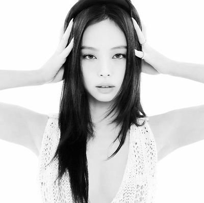 florrynd's profile picture. Sweet soul dressed in gentle charm, 젠.