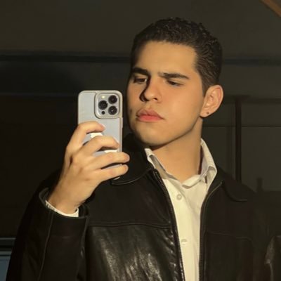 carly_de_icarly's profile picture. myone&only simple life ✨