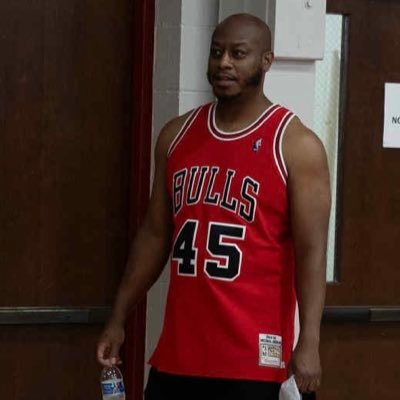 skabal21's profile picture. kamron21@ymail.com